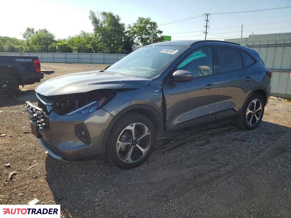 Ford Escape 2025 2