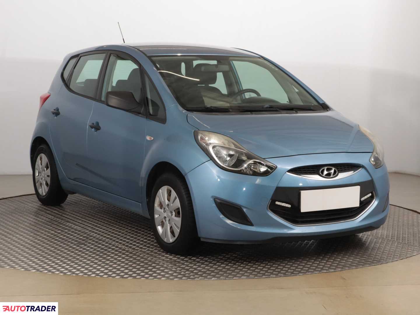 Hyundai ix20 2011 1.4 88 KM