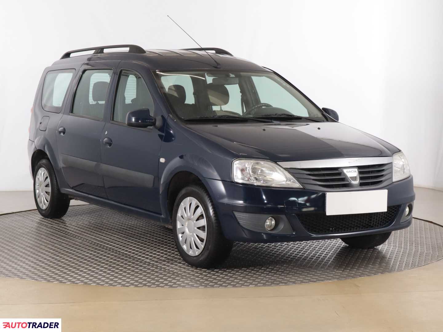 Dacia Logan 1.6 83 KM 2012r. (Piaseczno)