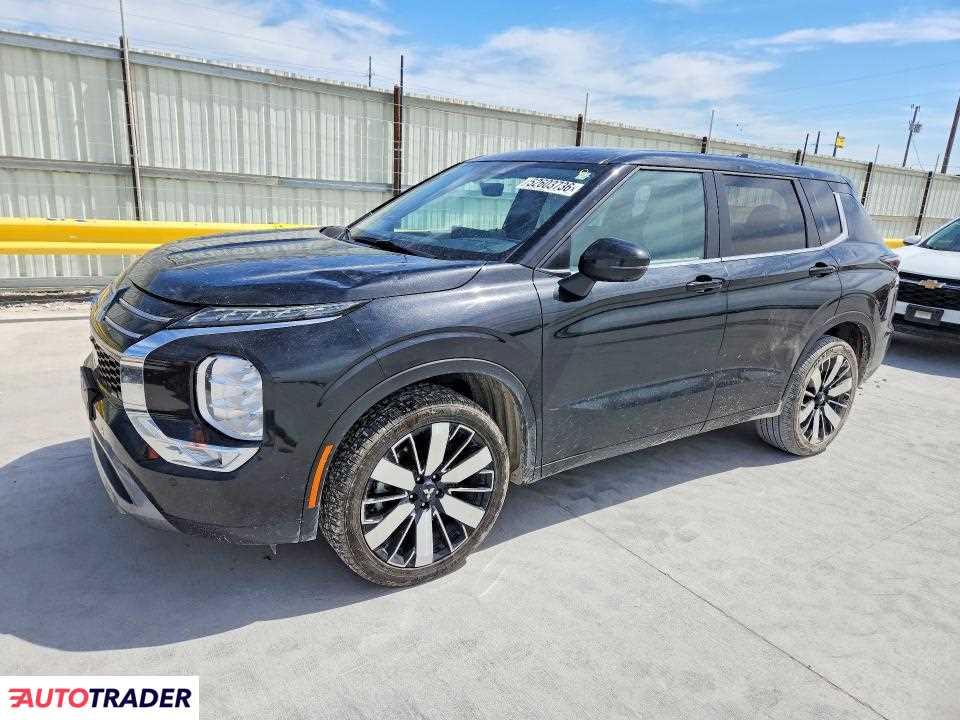 Mitsubishi Outlander 2025 2