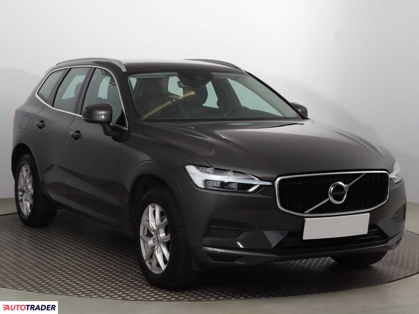 Volvo XC60 2020 2.0 187 KM