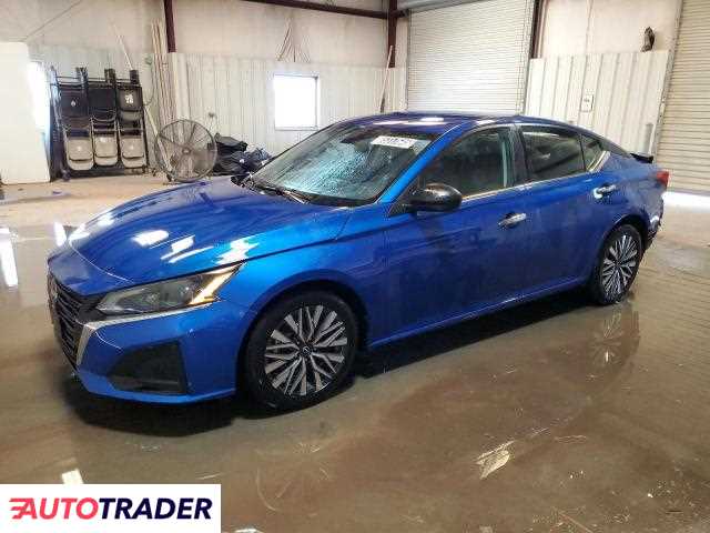 Nissan Altima 2025 2