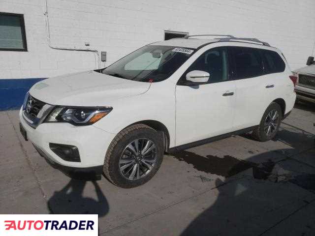 Nissan Pathfinder 2018 3