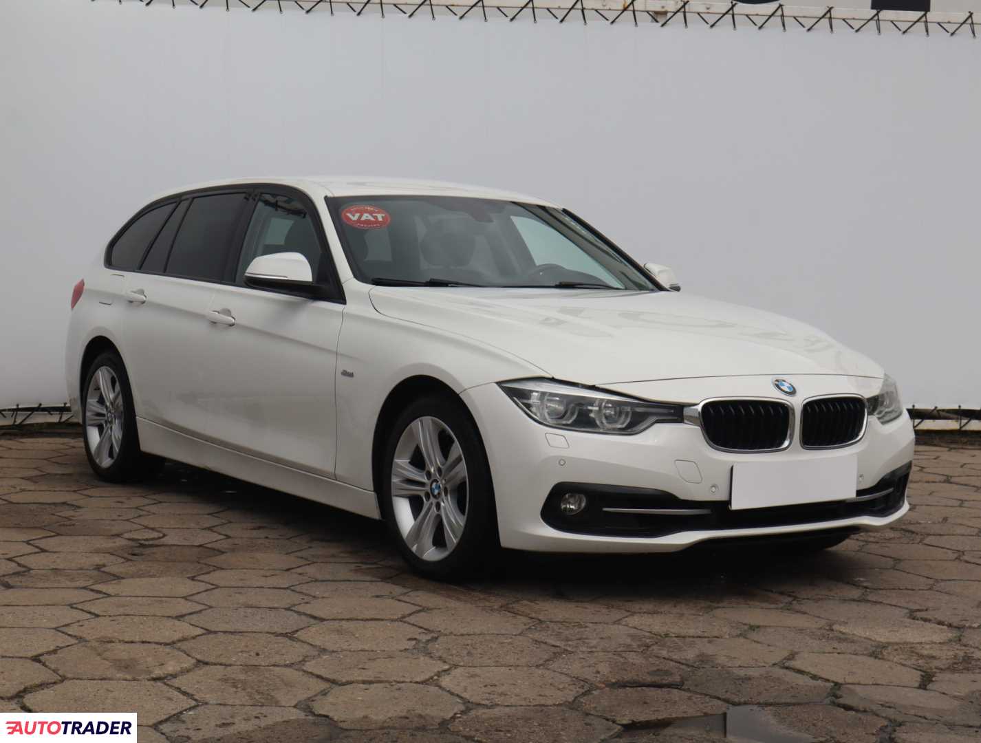 BMW 320 2015 2.0 181 KM
