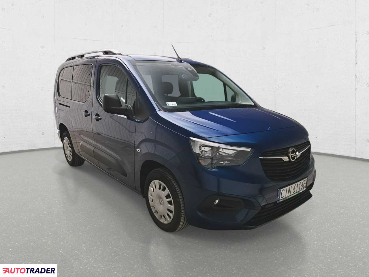 Opel Combo 1.2 benzyna 110 KM 2021r. (Komorniki)