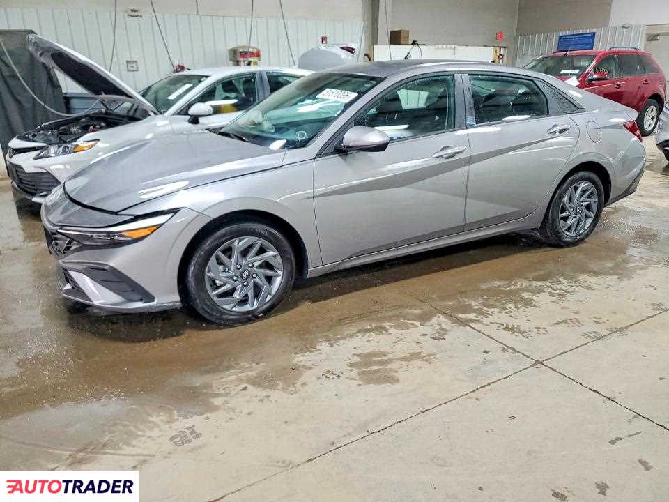 Hyundai Elantra 2024 2