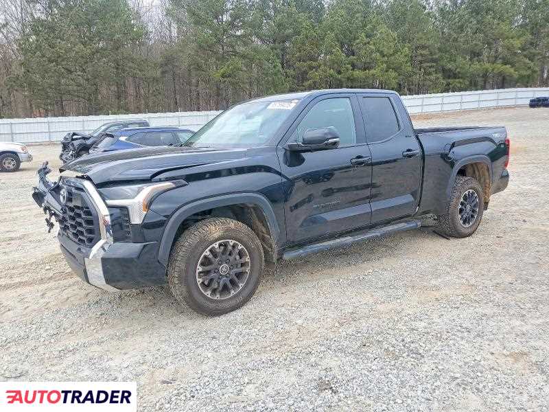 Toyota Tundra 2022 3