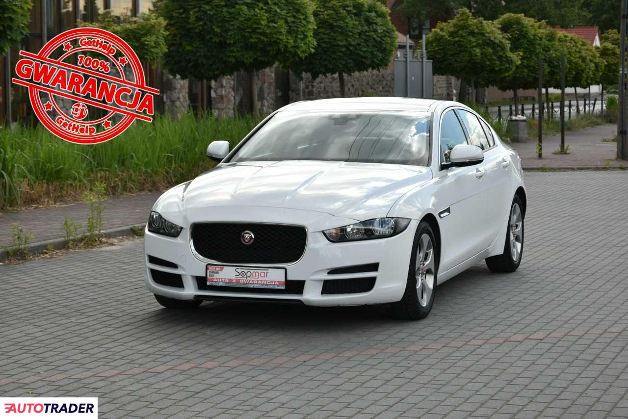 Jaguar XE 2018 2.0 250 KM