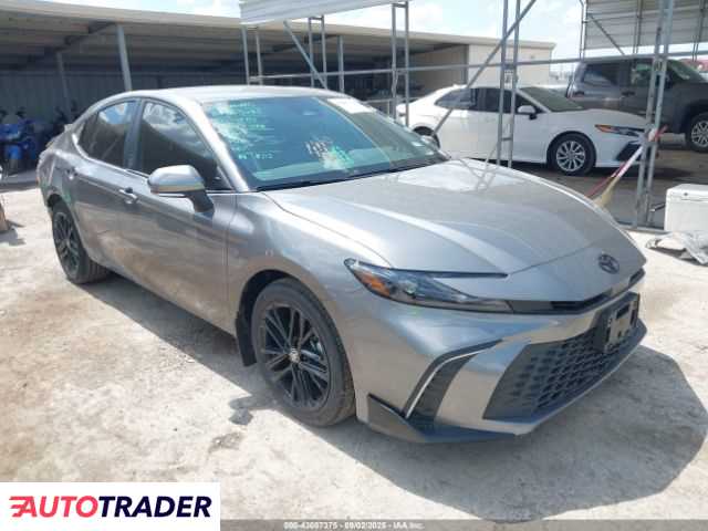 Toyota Camry 2025 2