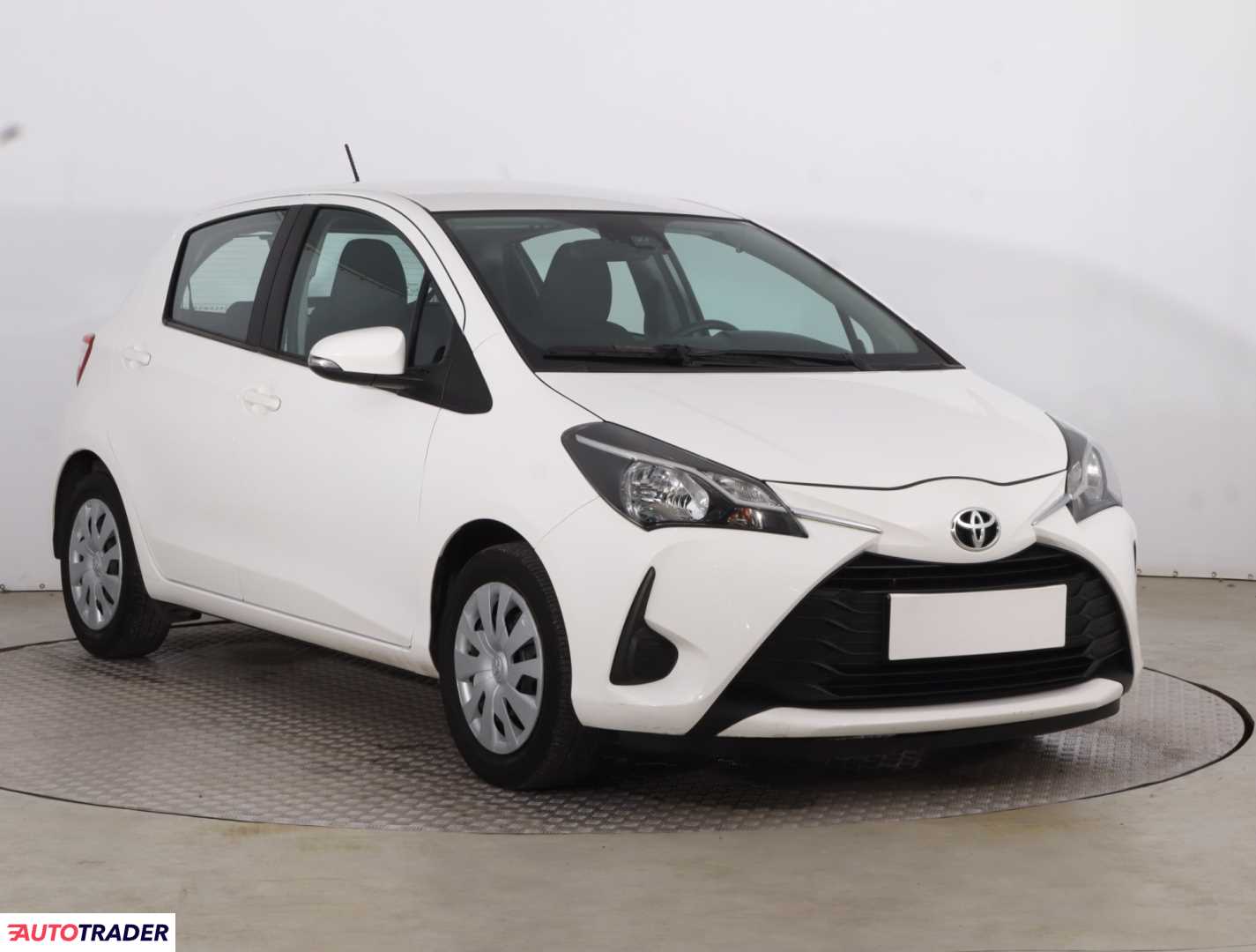 Toyota Yaris 2018 1.0 71 KM