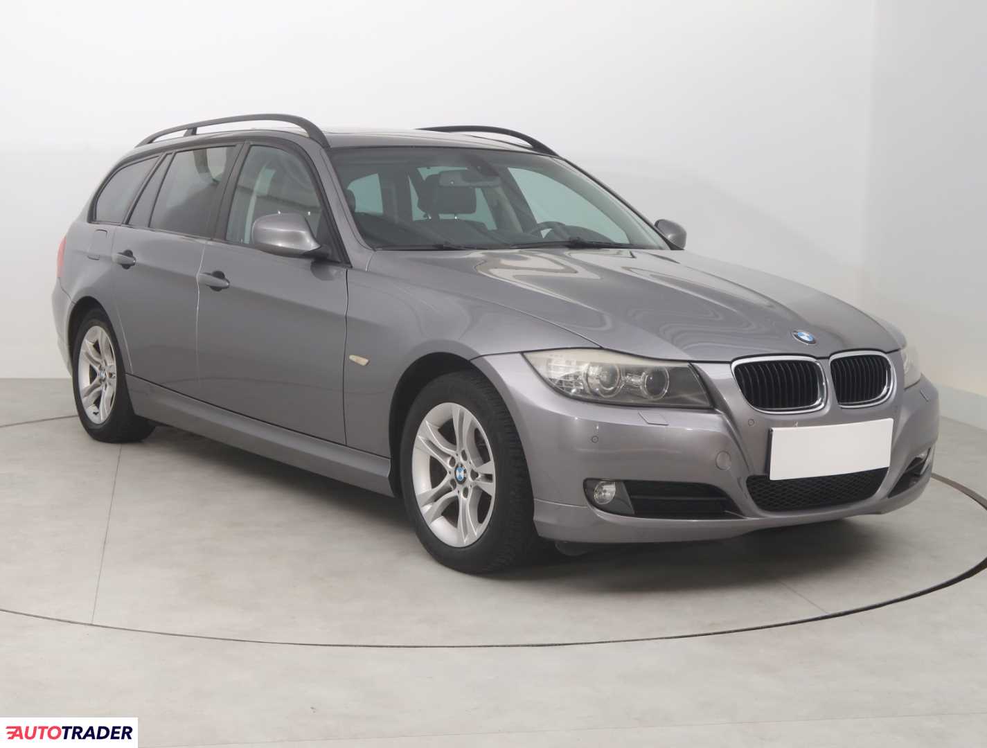 BMW 320 2009 2.0 167 KM BMW 320 2009 2.0 167 KM