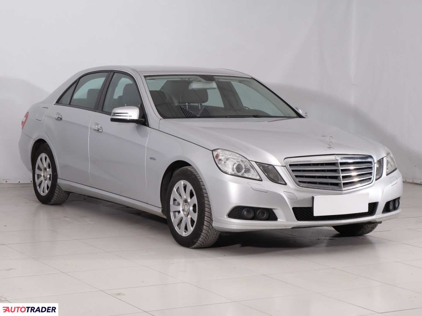 Mercedes E-klasa 2009 1.8 181 KM