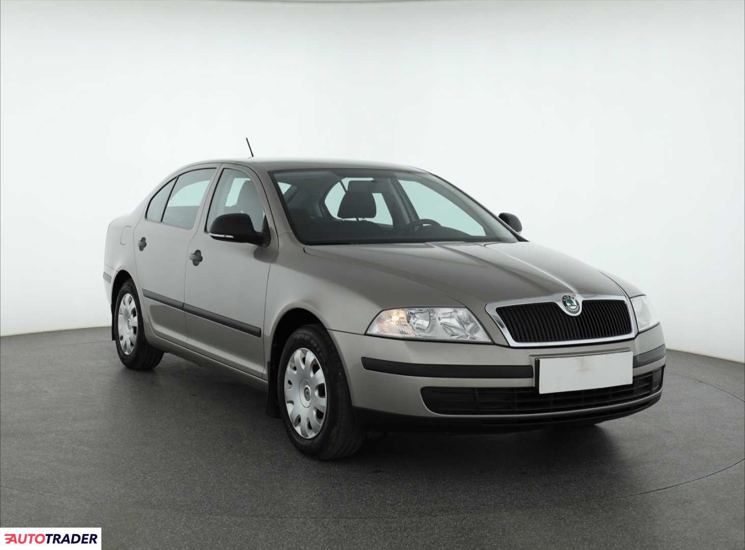 Skoda Octavia 1.6 100 KM 2011r. (Piaseczno)