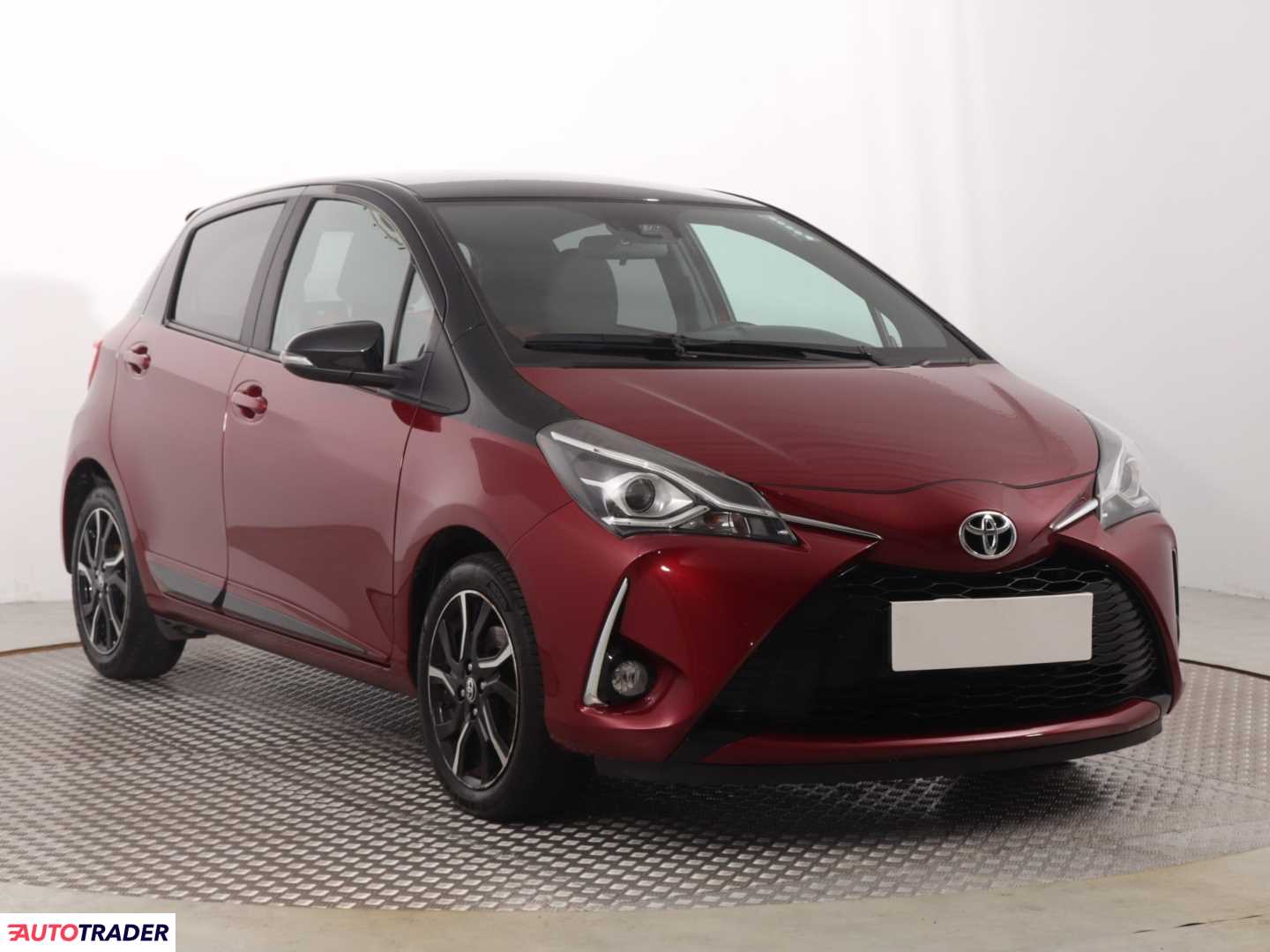 Toyota Yaris 2018 1.5 109 KM Toyota Yaris 2018 1.5 109 KM
