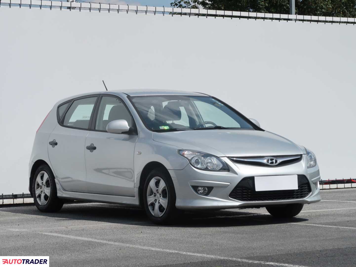 Hyundai i30 2010 1.4 107 KM Hyundai i30 2010 1.4 107 KM