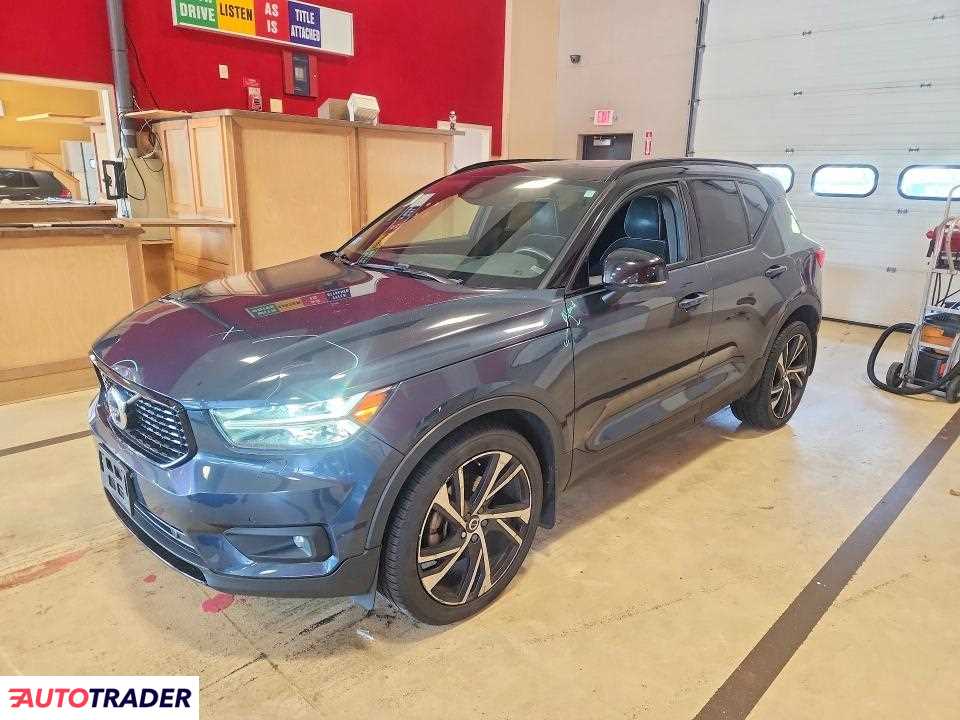 Volvo XC40 2022 2