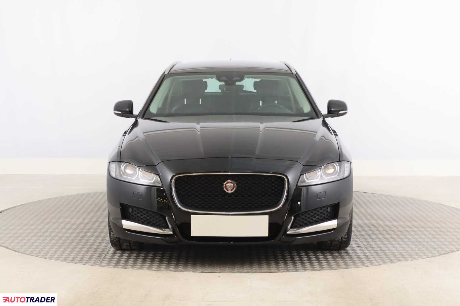 Jaguar XF 2019 2.0 237 KM