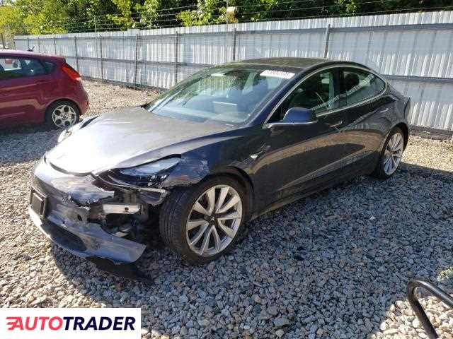 Tesla Model 3 2020 Tesla Model 3 2020