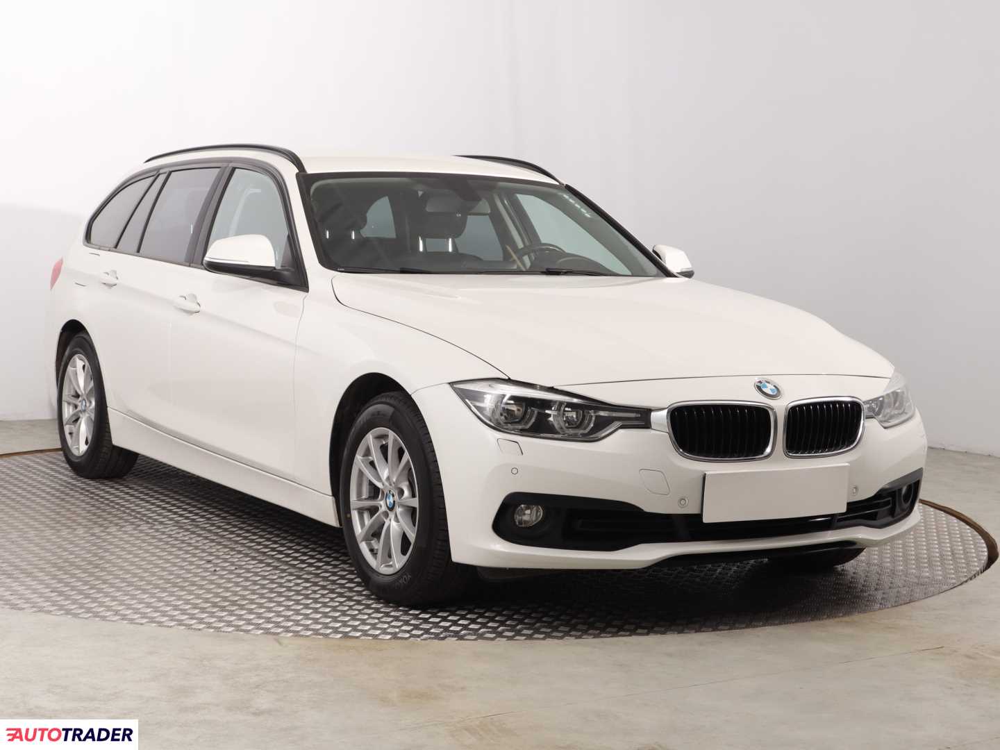 BMW 318 2017 1.5 134 KM BMW 318 2017 1.5 134 KM