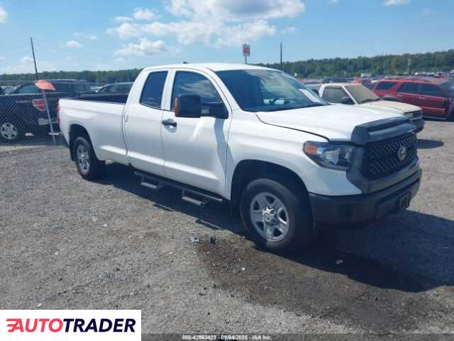 Toyota Tundra 2021 5