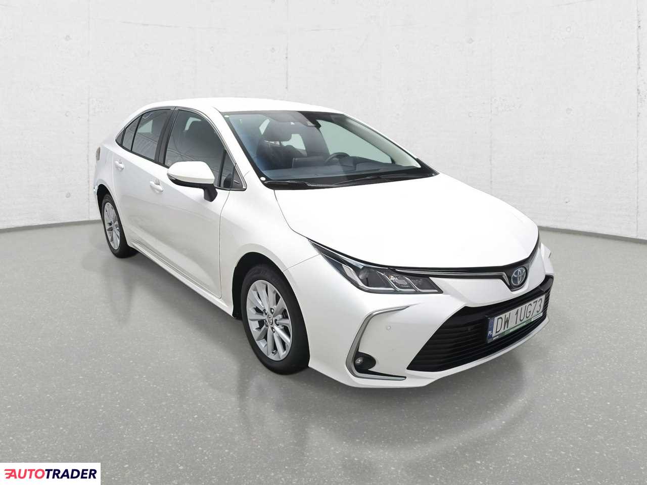 Toyota Corolla 2022 1.8 98 KM