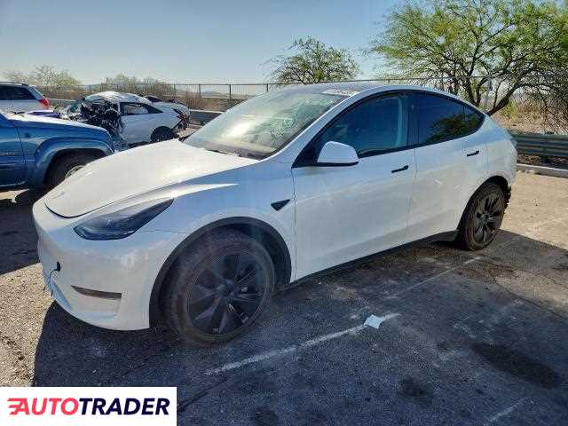 Tesla Model Y 2024 Tesla Model Y 2024