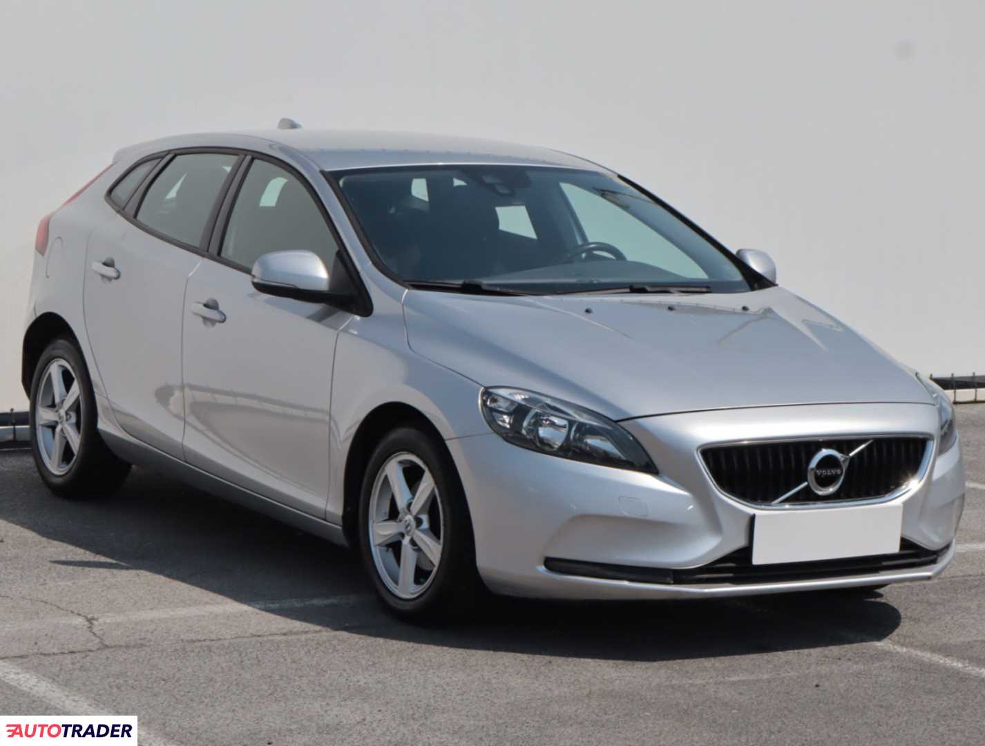 Volvo V40 2017 2.0 118 KM