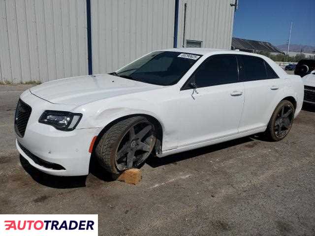 Chrysler 300C 2021 3
