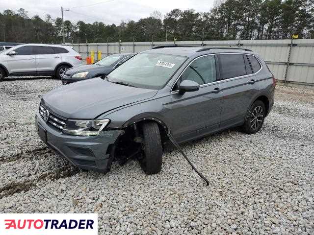 Volkswagen Tiguan 2.0 benzyna 2019r. (ELLENWOOD)