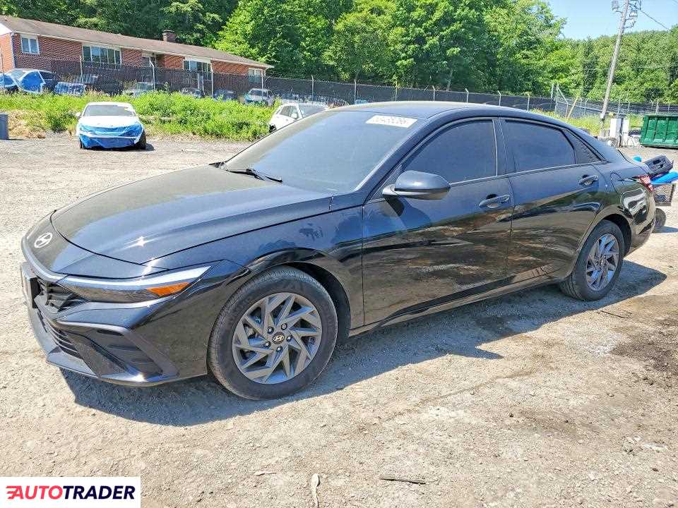 Hyundai Elantra 2024 2