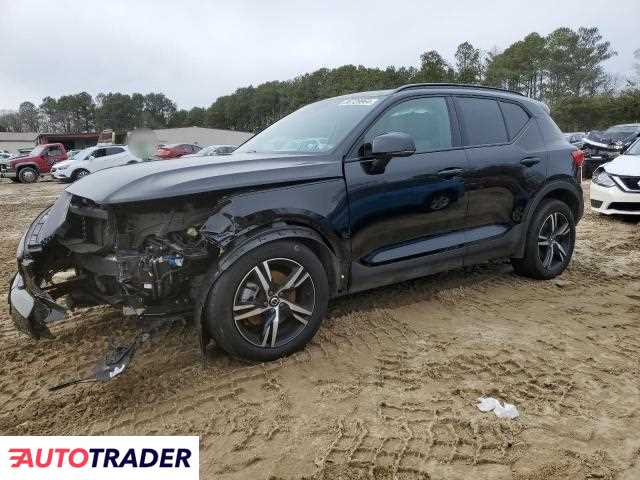 Volvo XC40 2024 2