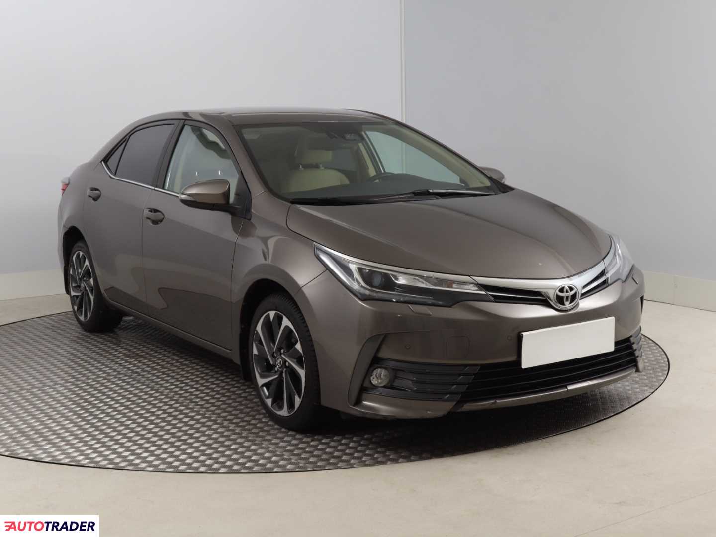 Toyota Corolla 2016 1.6 130 KM