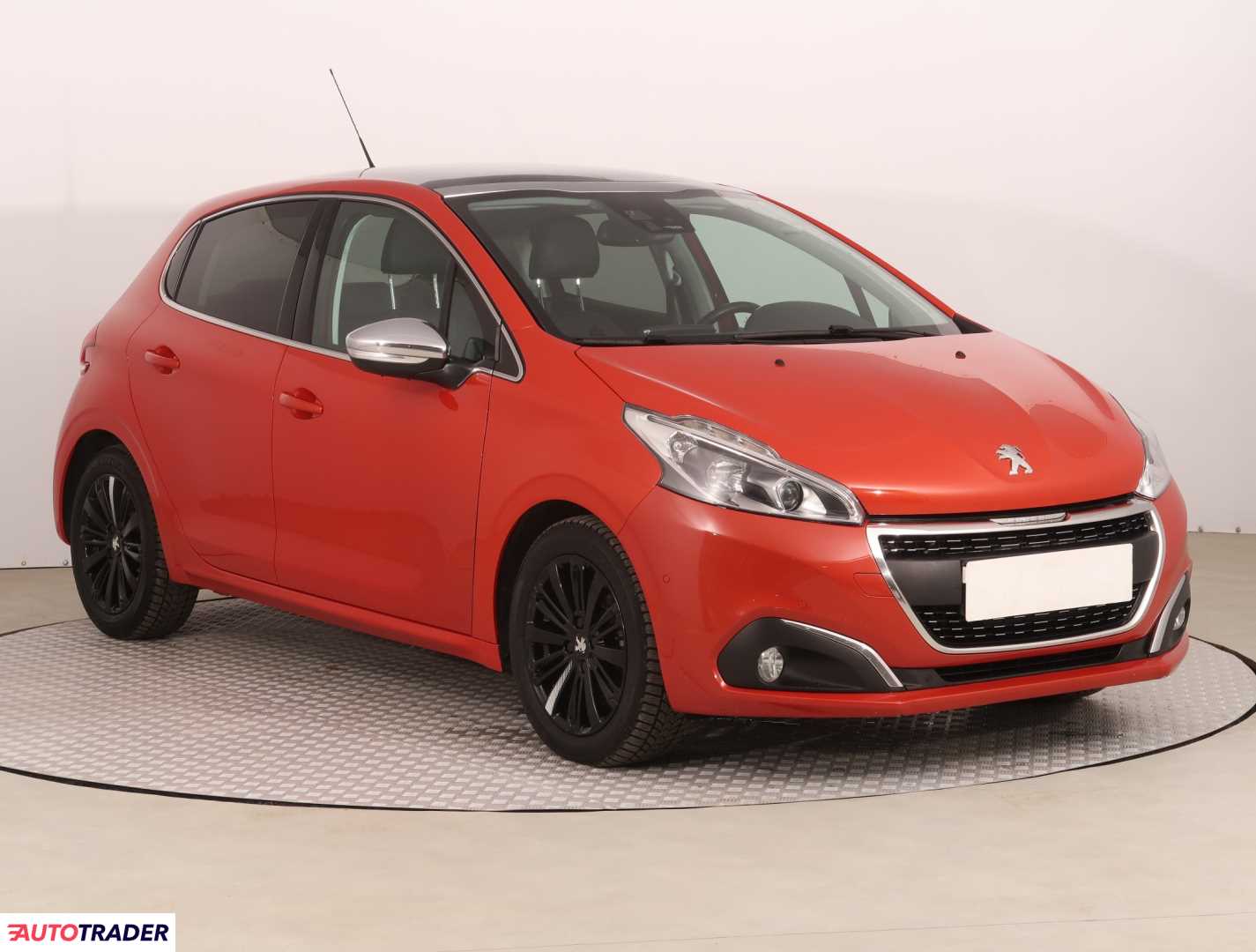 Peugeot 208 1.2 108 KM 2015r. (Piaseczno)