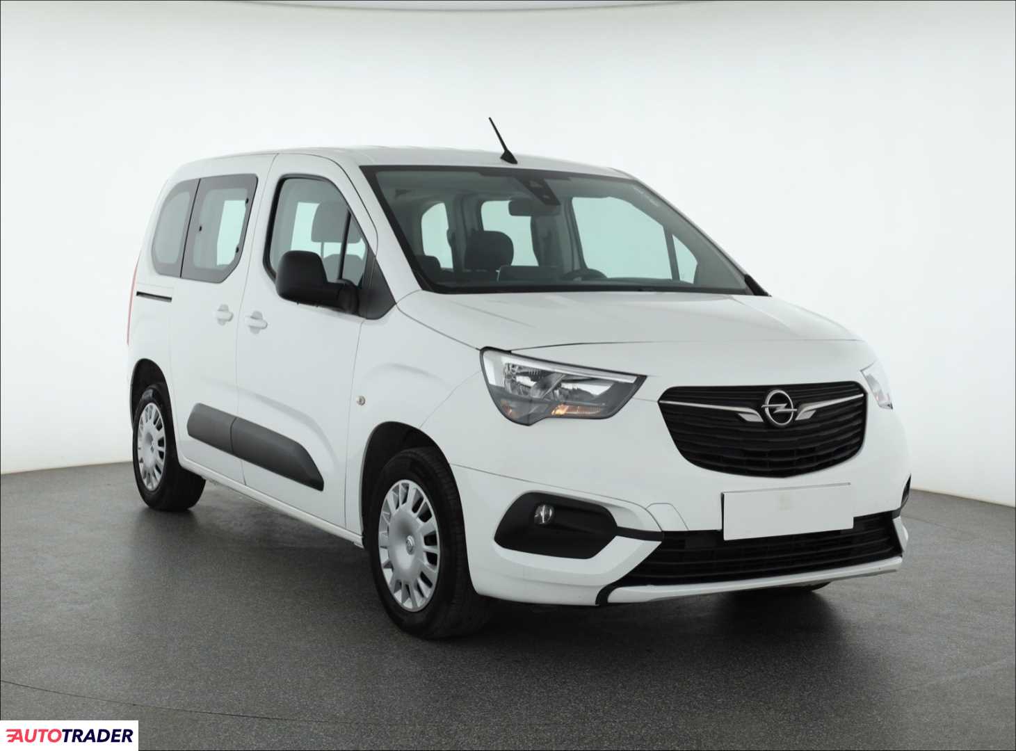 Opel Combo 2021 1.5 128 KM