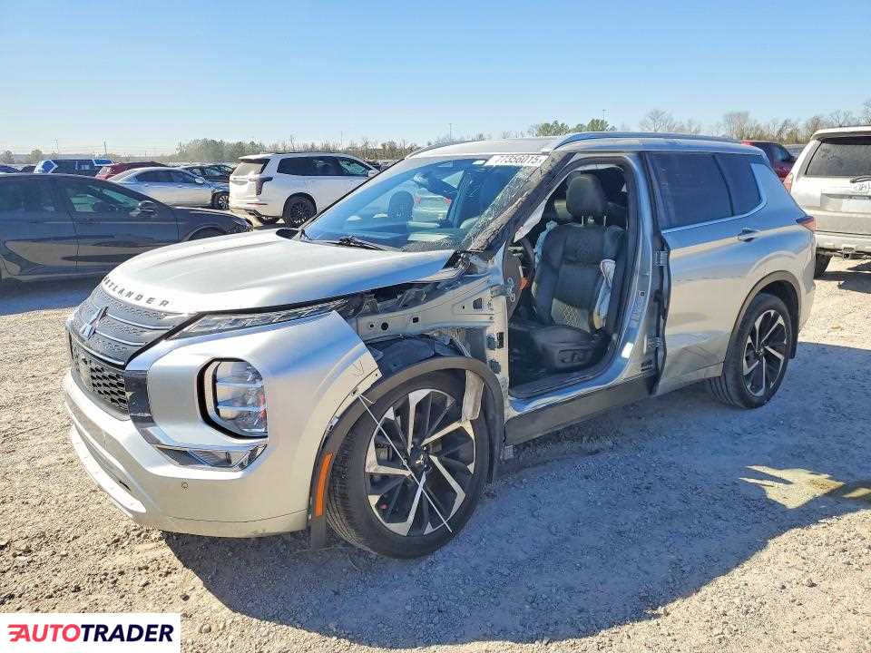 Mitsubishi Outlander 2022 2
