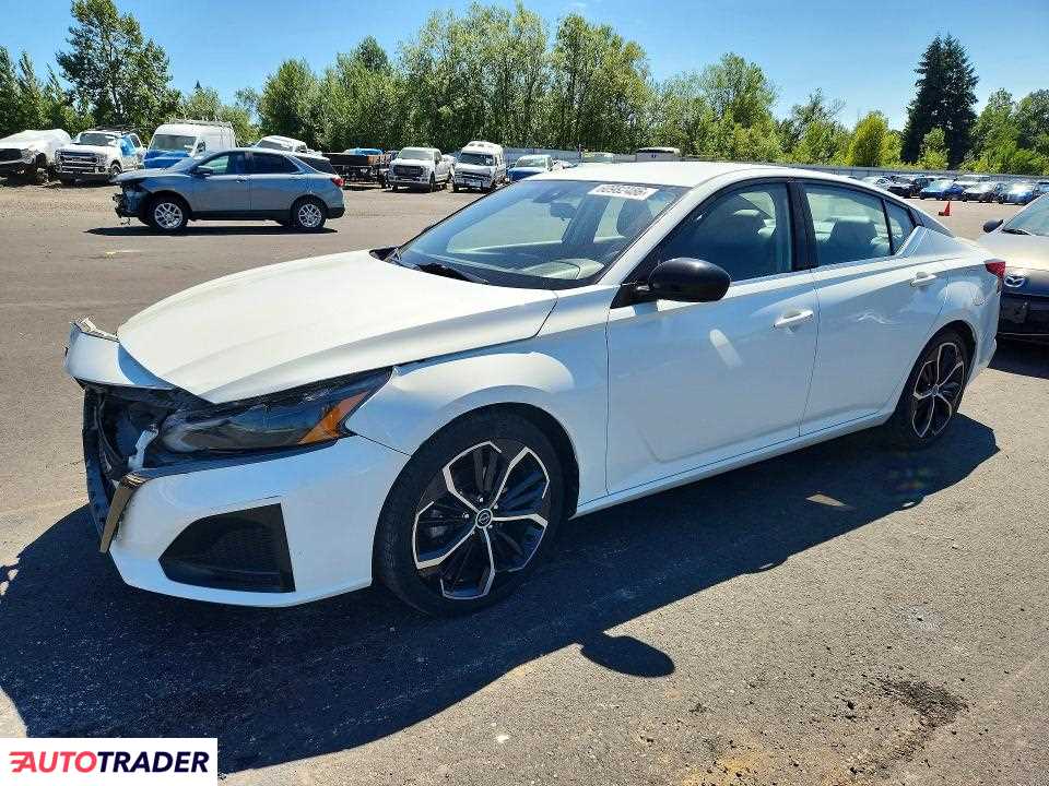 Nissan Altima 2023 2
