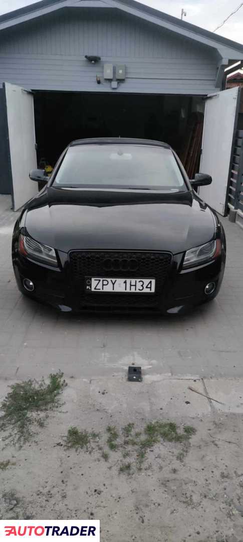 Audi A5 2011 2.0 211 KM