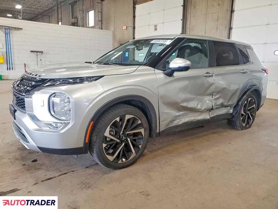 Mitsubishi Outlander 2024 2