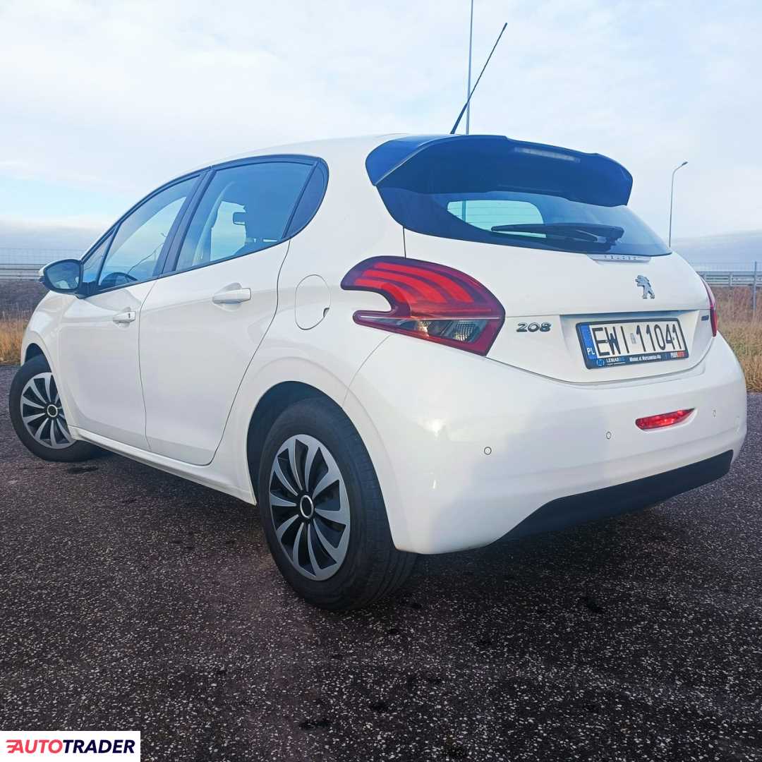 Peugeot 208 2016 1.6 100 KM