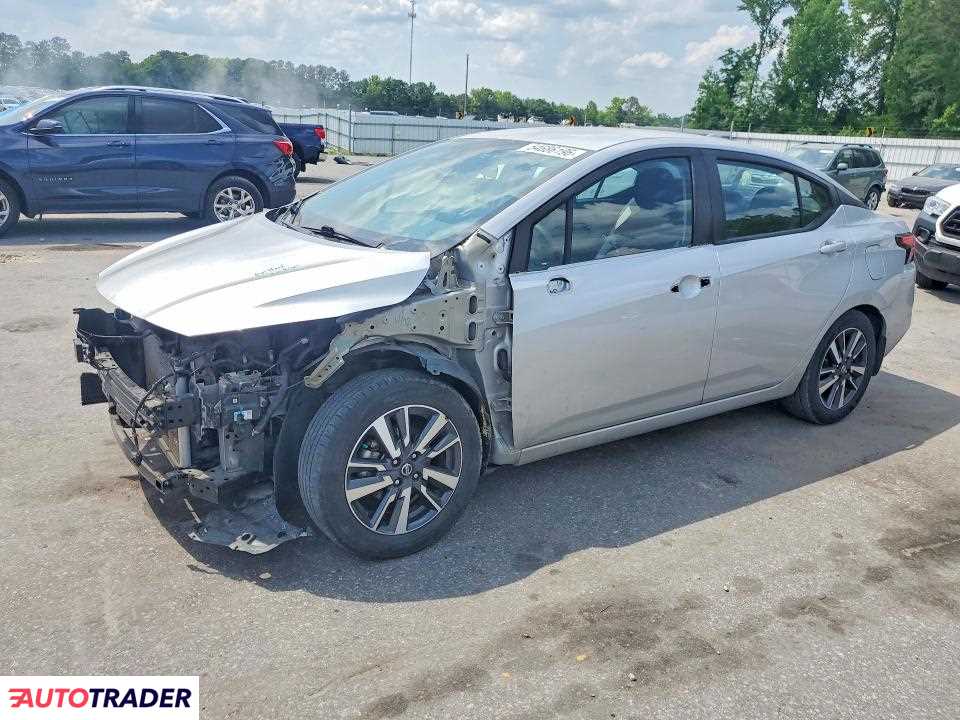 Nissan Versa 2020 1
