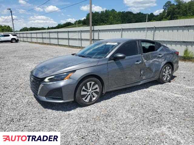 Nissan Altima 2024 2