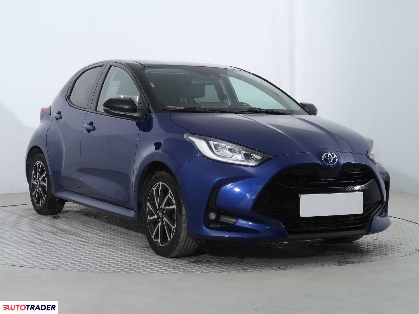 Toyota Yaris 1.5 123 KM 2021r. (Piaseczno)