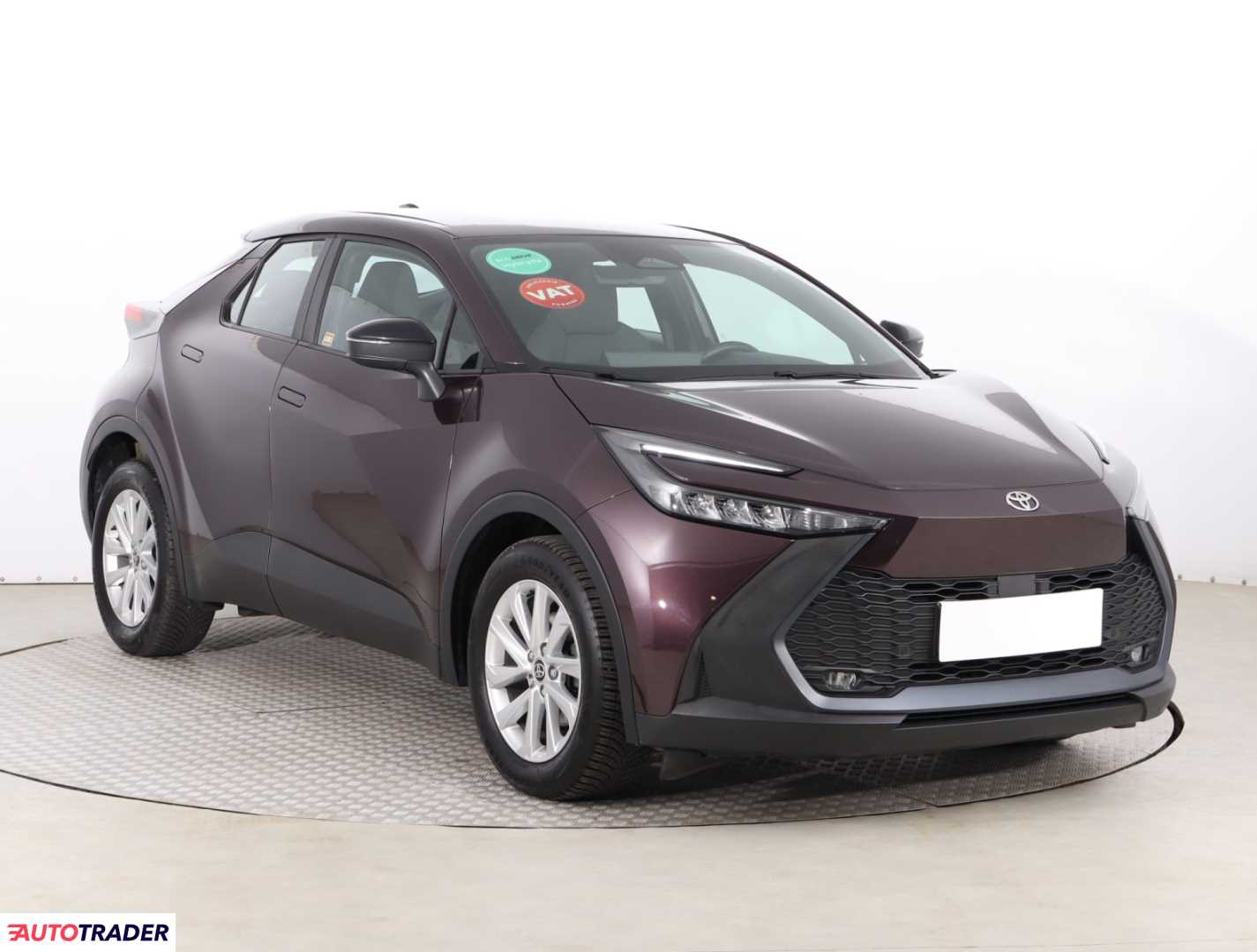 Toyota C-HR 2024 1.8 120 KM