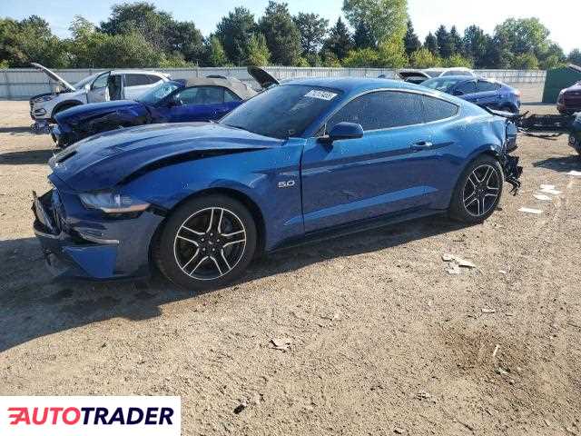 Ford Mustang 2022 5