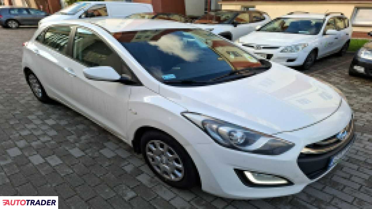 Hyundai i30 1.4 diesel 90 KM 2013r. (Komorniki)