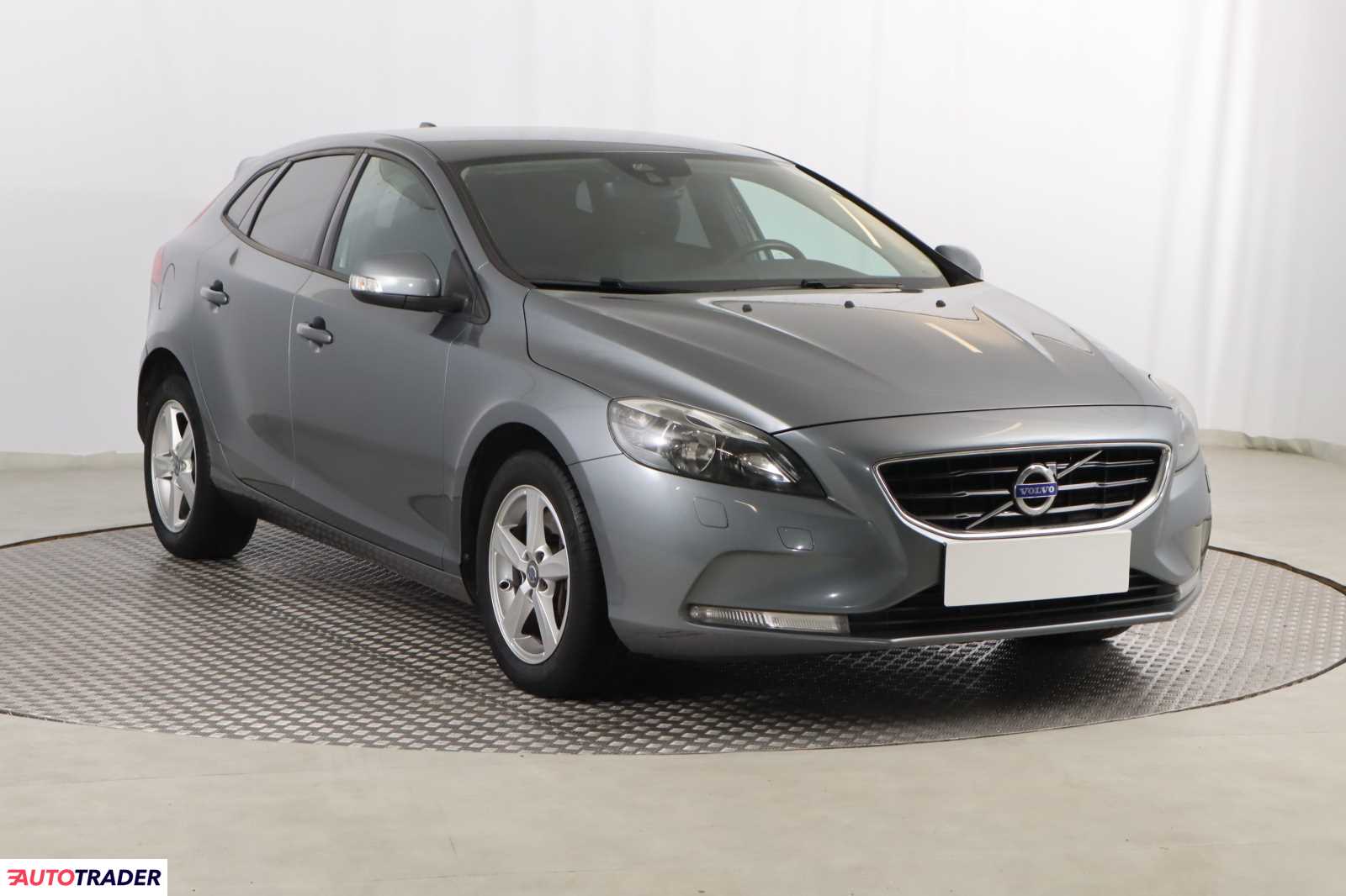 Volvo V40 2016 2.0 147 KM Volvo V40 2016 2.0 147 KM
