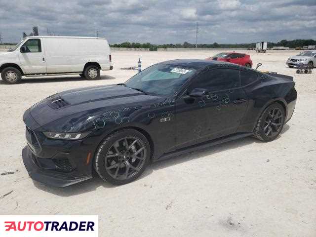 Ford Mustang 2024 5