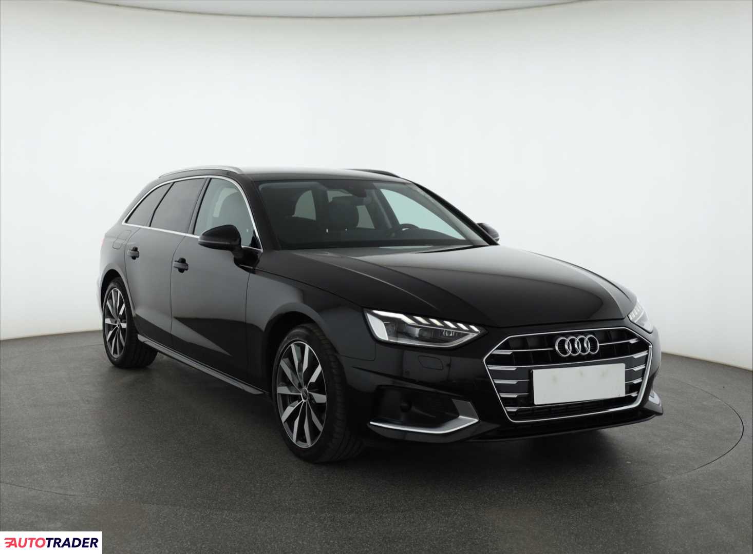 Audi A4 2023 2.0 147 KM Audi A4 2023 2.0 147 KM