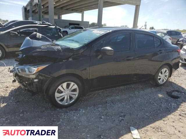 Nissan Versa 2020 1
