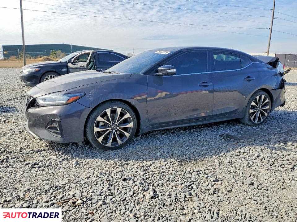 Nissan Maxima 2021 3